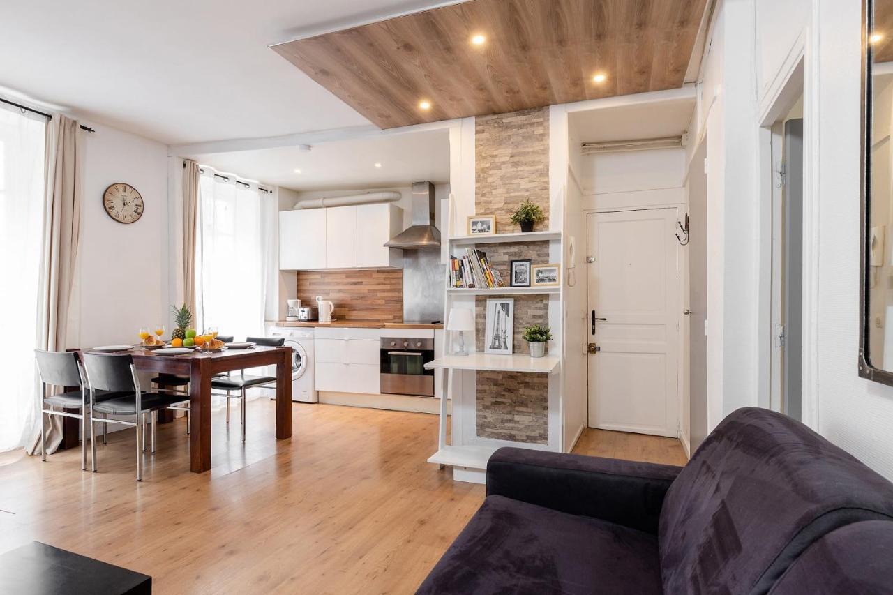 Appartement Rue Cler - Eiffel Tower Parijs